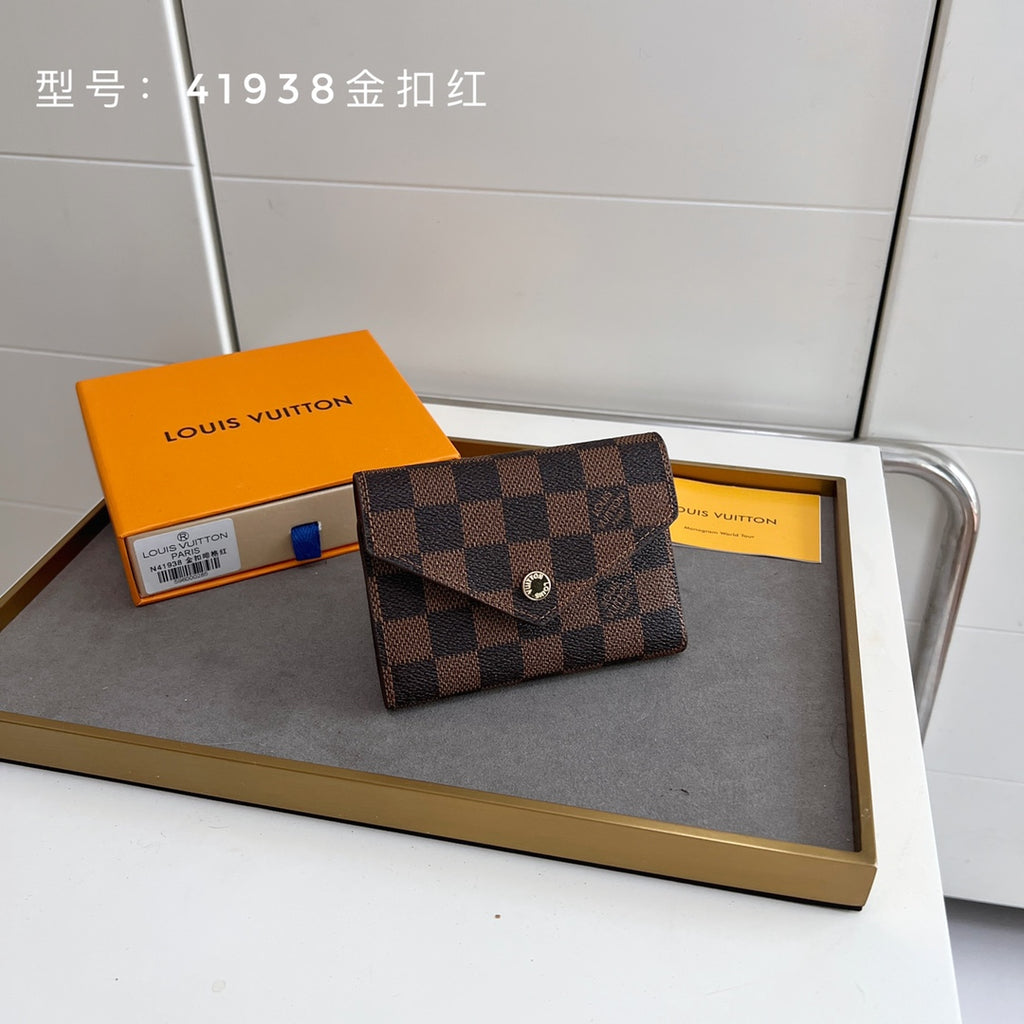 B1W15E1 Popular   leather wallets