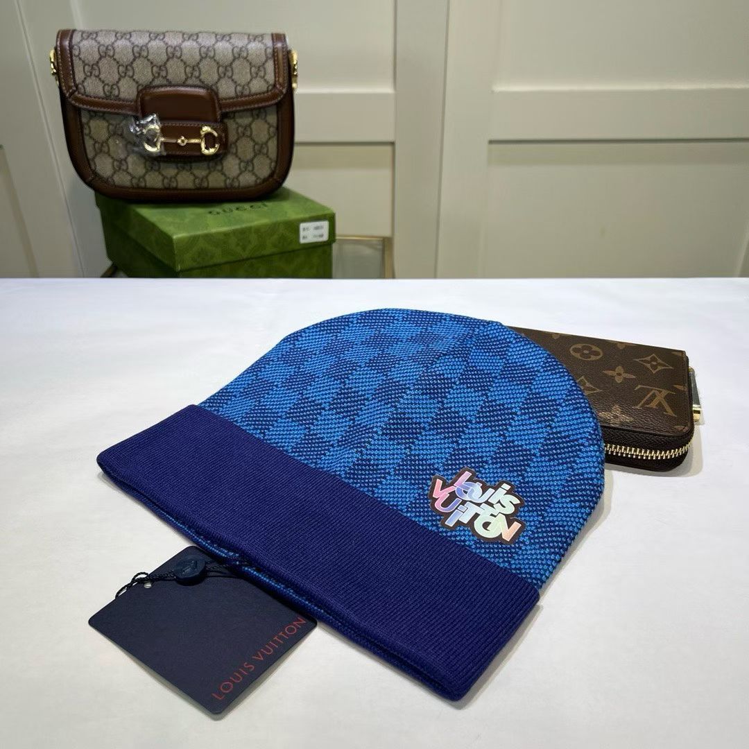 M1R86E50 Popular hats