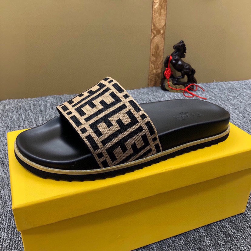 Z5XF102 Popular Slippers