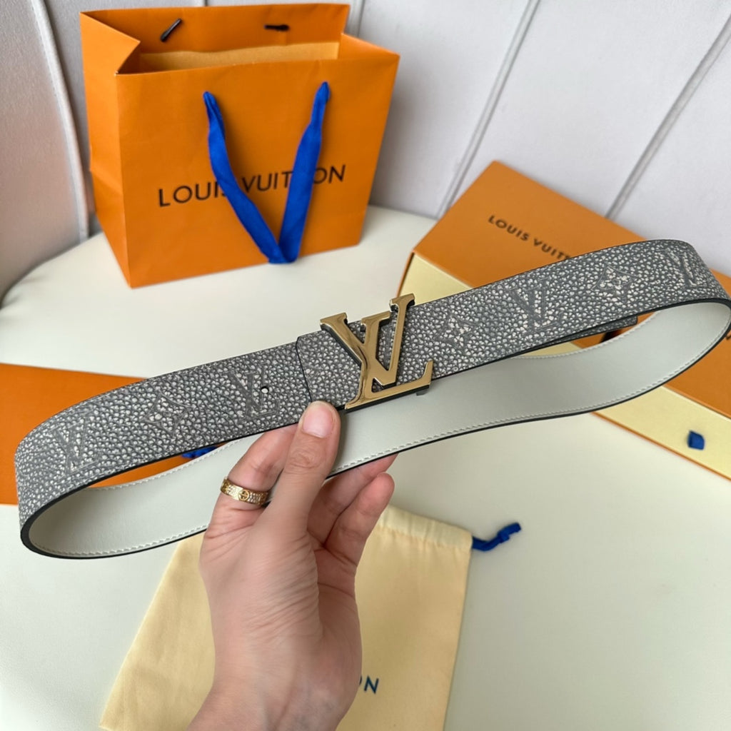 P1Q64B11 Popular   High quality belt With full package