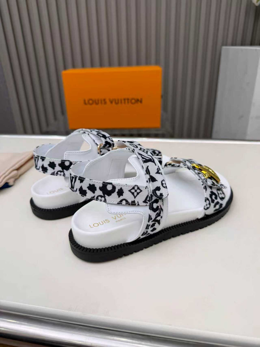 Z2P36E16 Popular high-quality Shoes