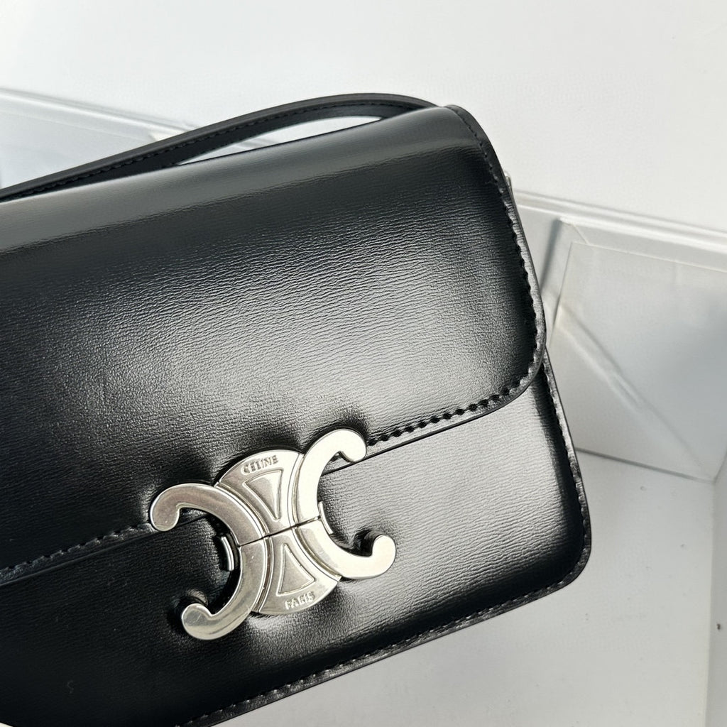 B1W25N61 Popular   leather bag