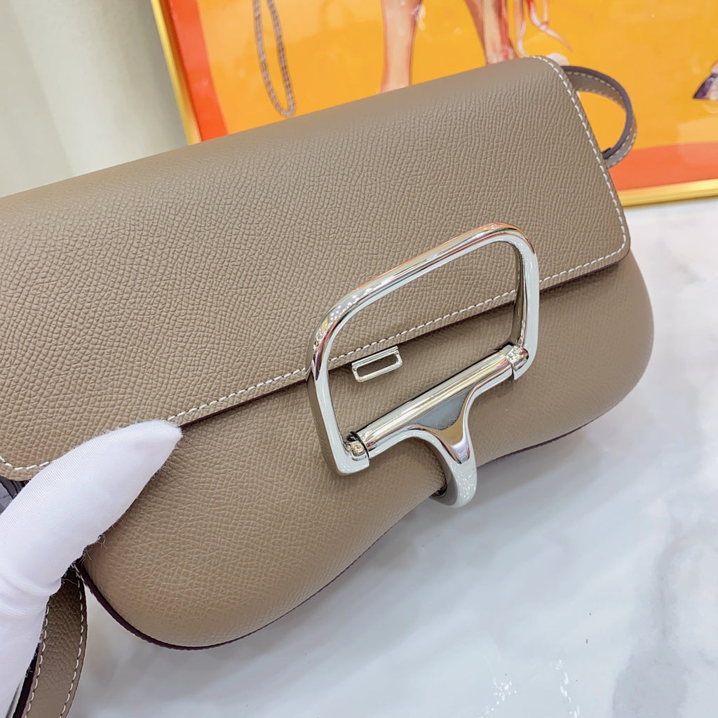 B1N55H9 Popular  leather bag