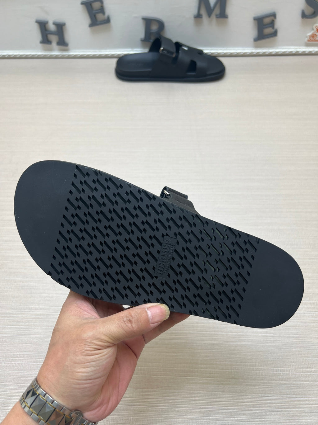 Z5R35H6  Popular Slippers shoes