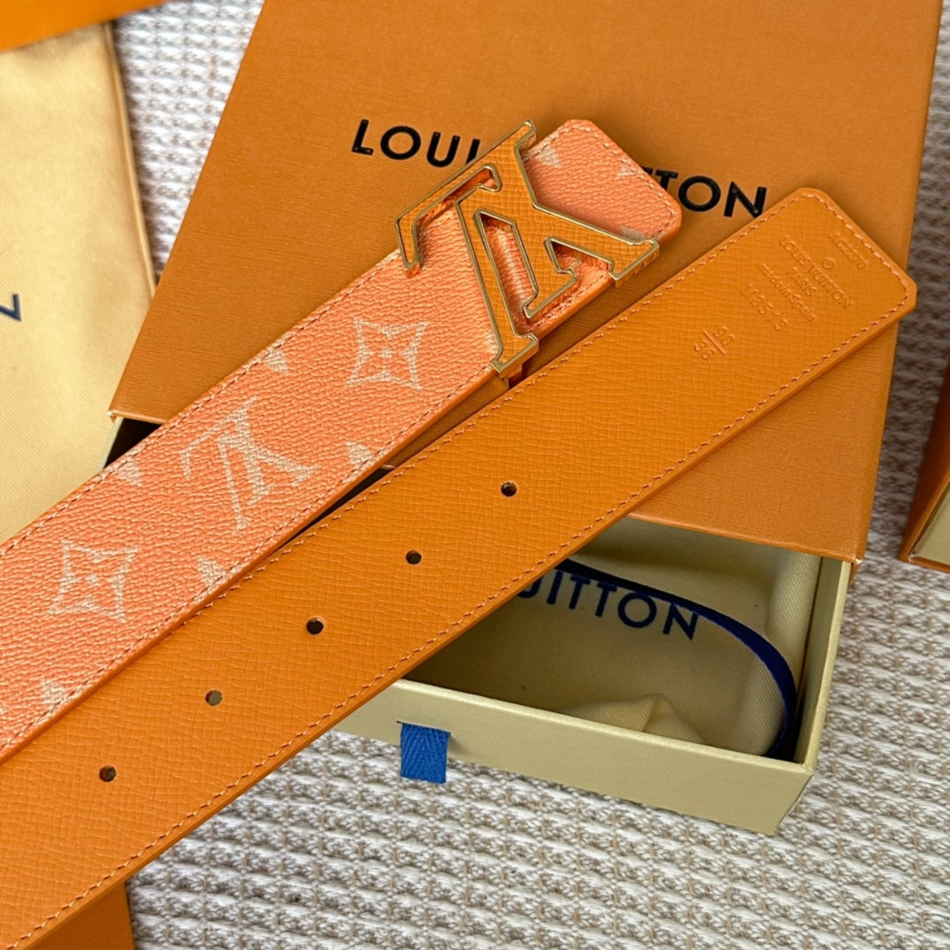 P1Q64E74 Popular  High quality belt With full package
