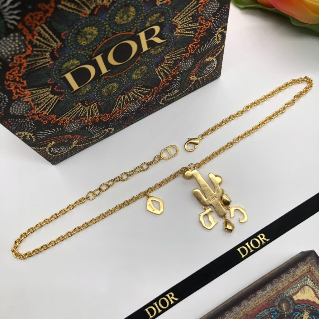 X1Q85D293X Popular Necklaces