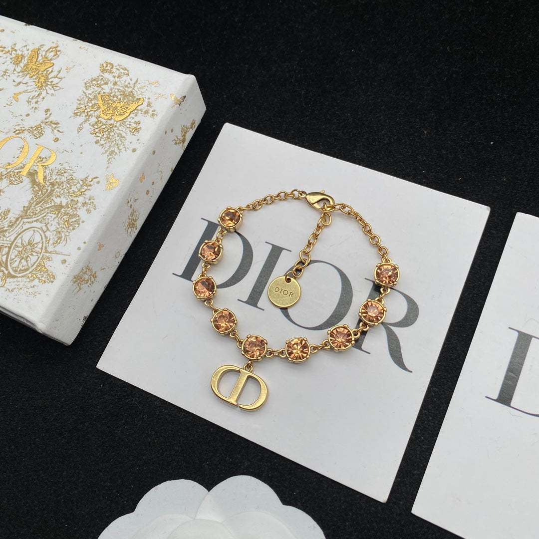 X1R75D15X Popular  Necklaces . Bracelets . Earrings