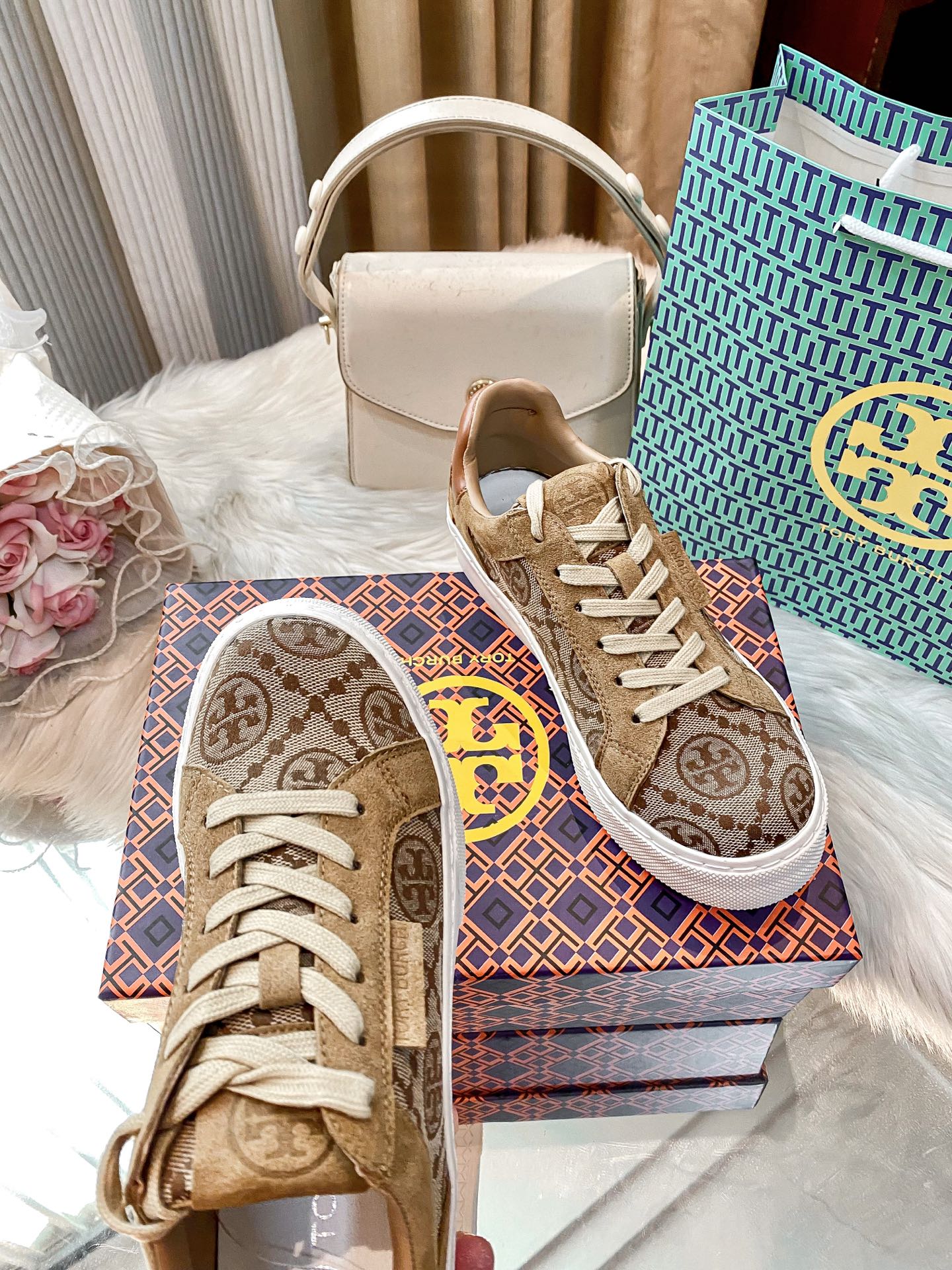 Z1Q105A356 Popular Shoes