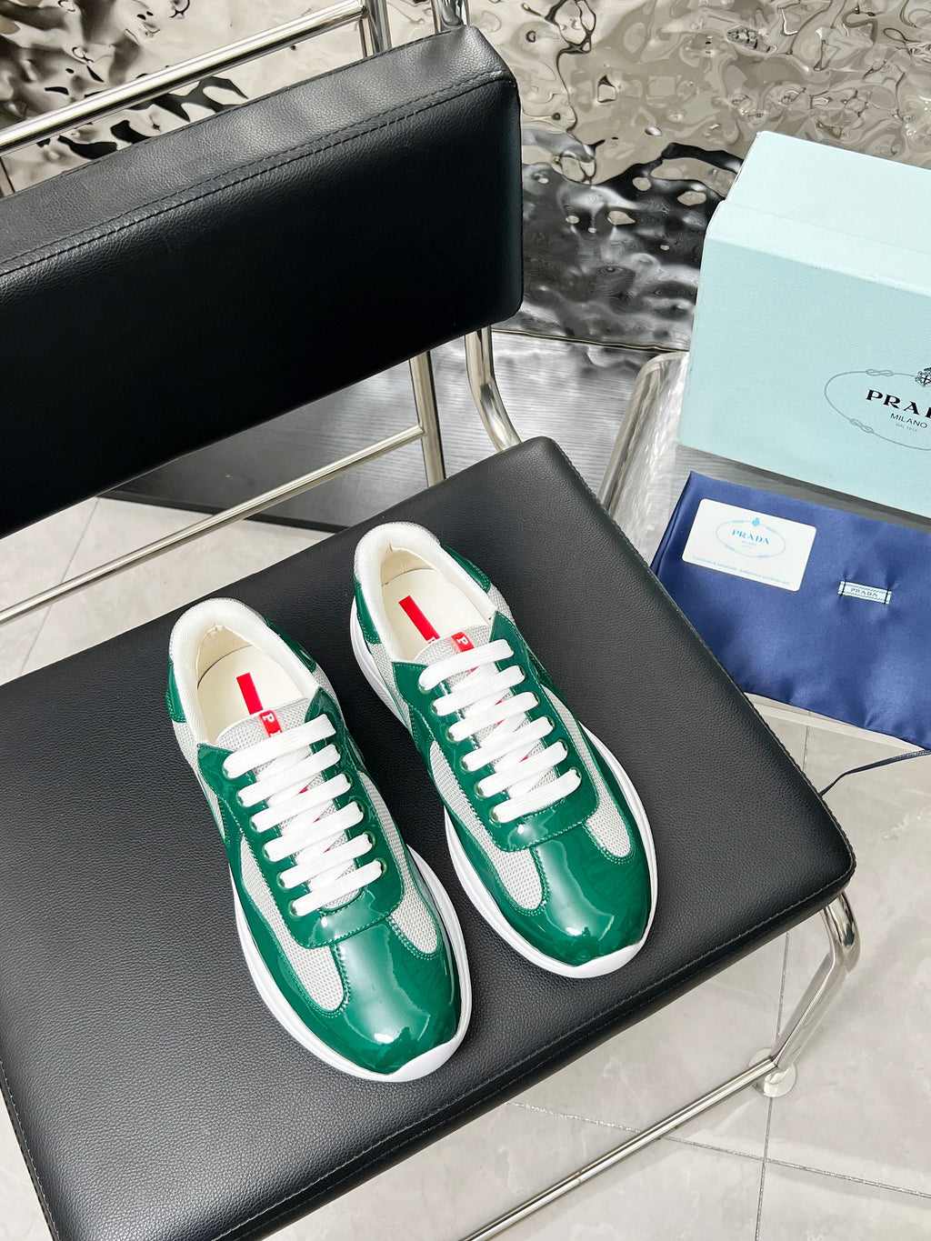 Z2P76P03 Popular high-quality leather Shoes