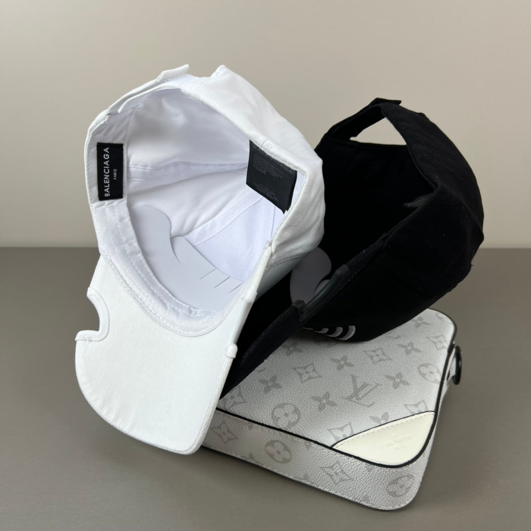 M1Z25J526 Popular hats