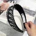 F1R65D71  Popular hair ornament