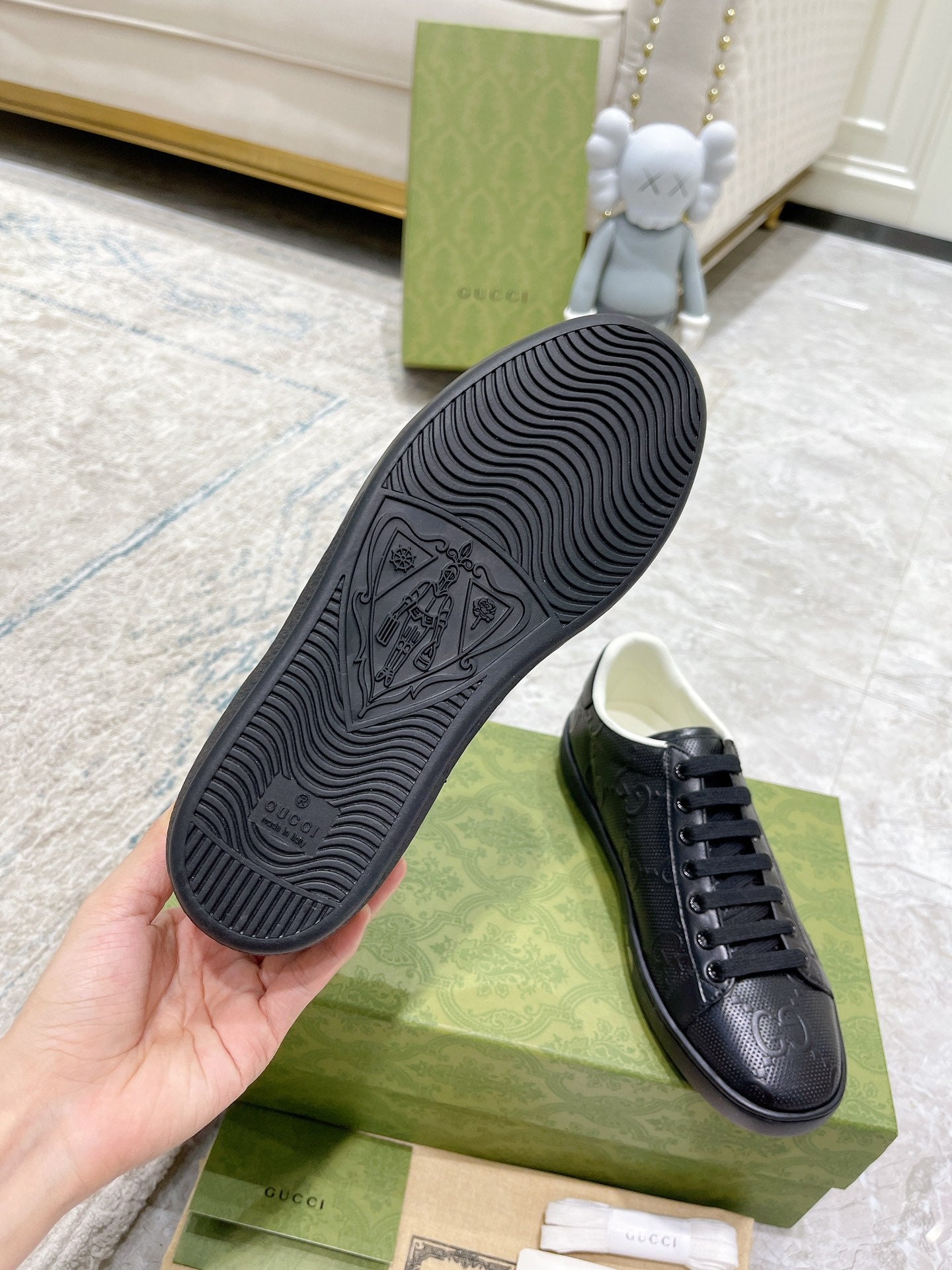 Z2Q105B198 Popular high-quality Shoes