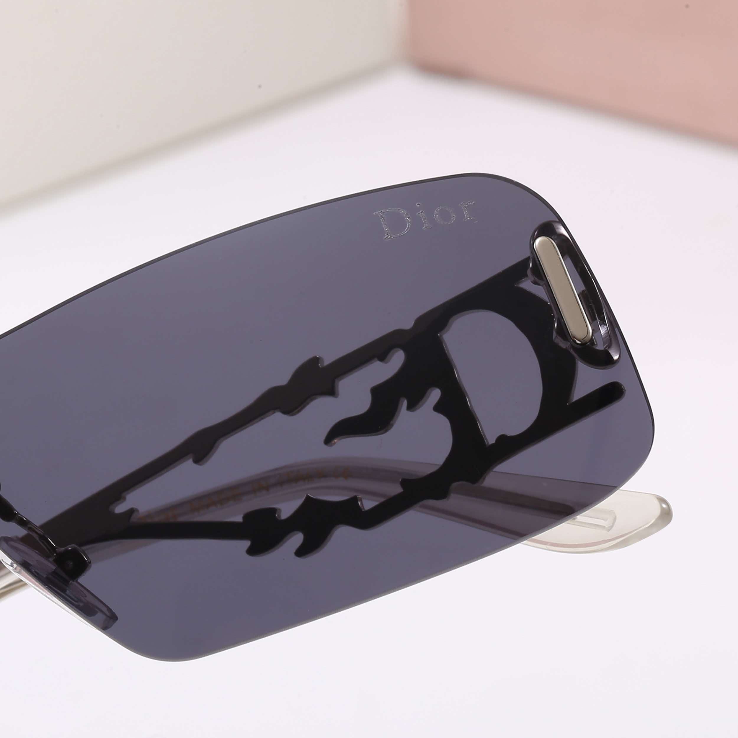 T1R76D1 Popular Sunglasses