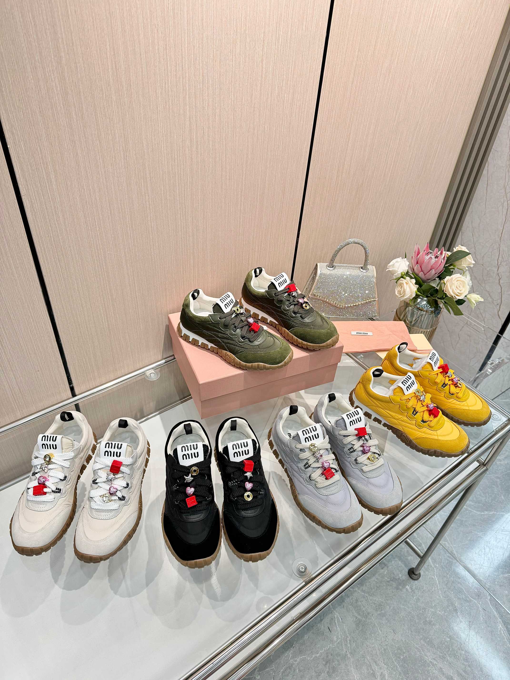 Z2Q95A17 Popular high-quality shoes