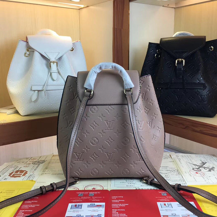 B1P20E6 Popular  leather backpacks
