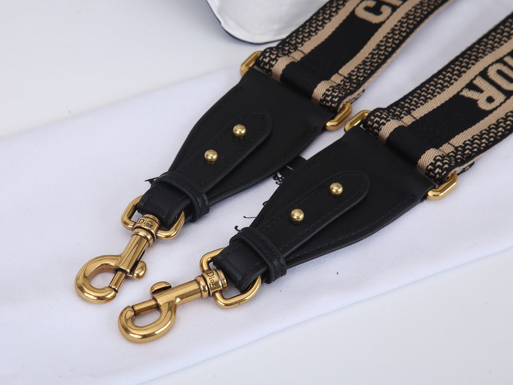 B5X111D14 Popular  leather bag 