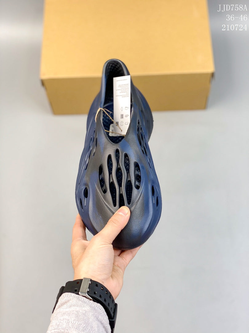 Z4A87  Popular shoes