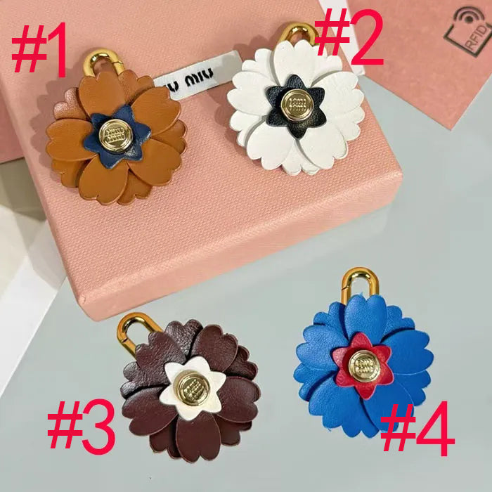 A1R46A12 Popular bag 's charms accessories