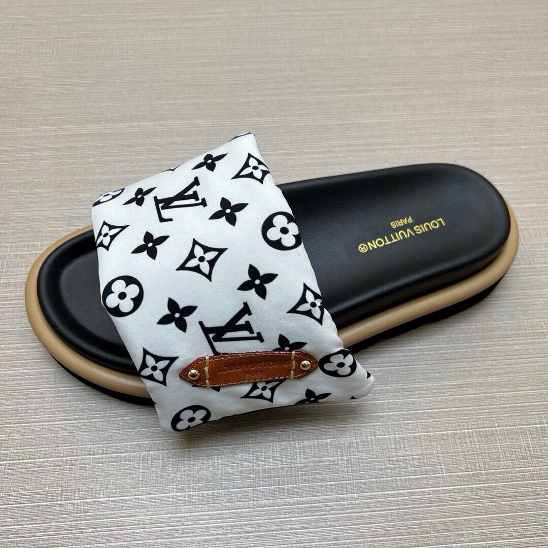 Z5QE9 Popular Slippers