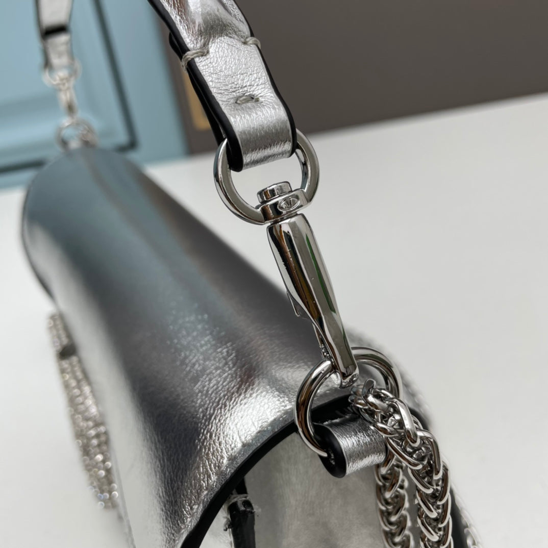 B1W35VL114 Popular  leather bag