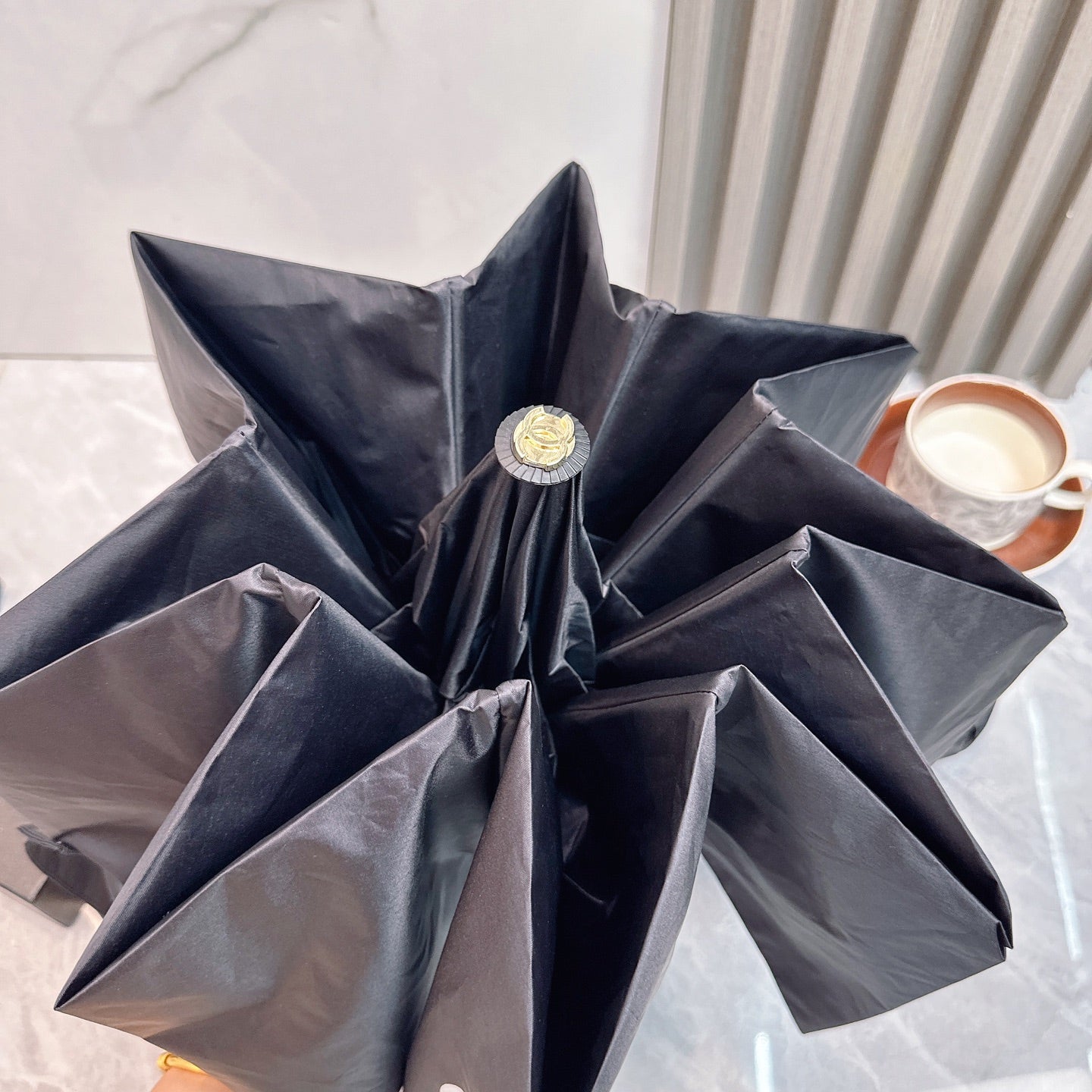 J1R85C114 Popular UV resistant umbrella