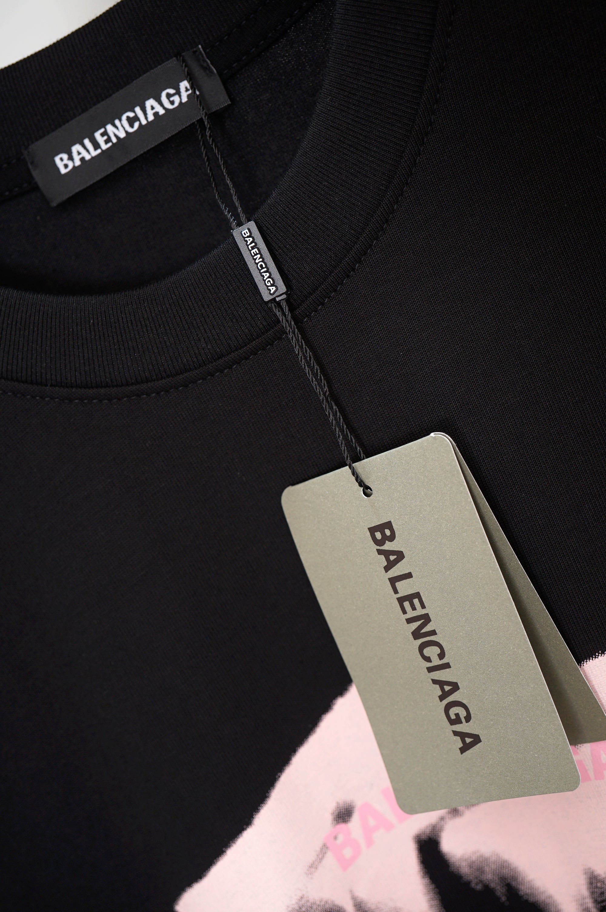 U1R76J10 Popular T-shirts