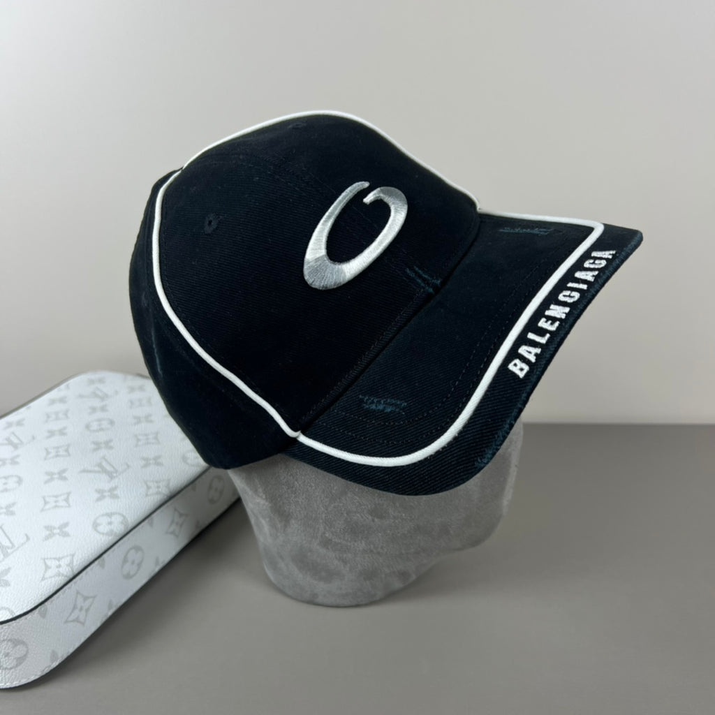 M1Z25J527 Popular hats