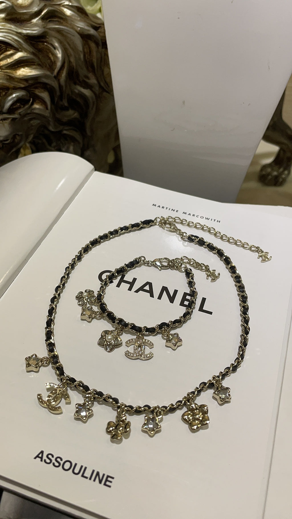 X1Q85C200X Popular Necklace.Bracelets