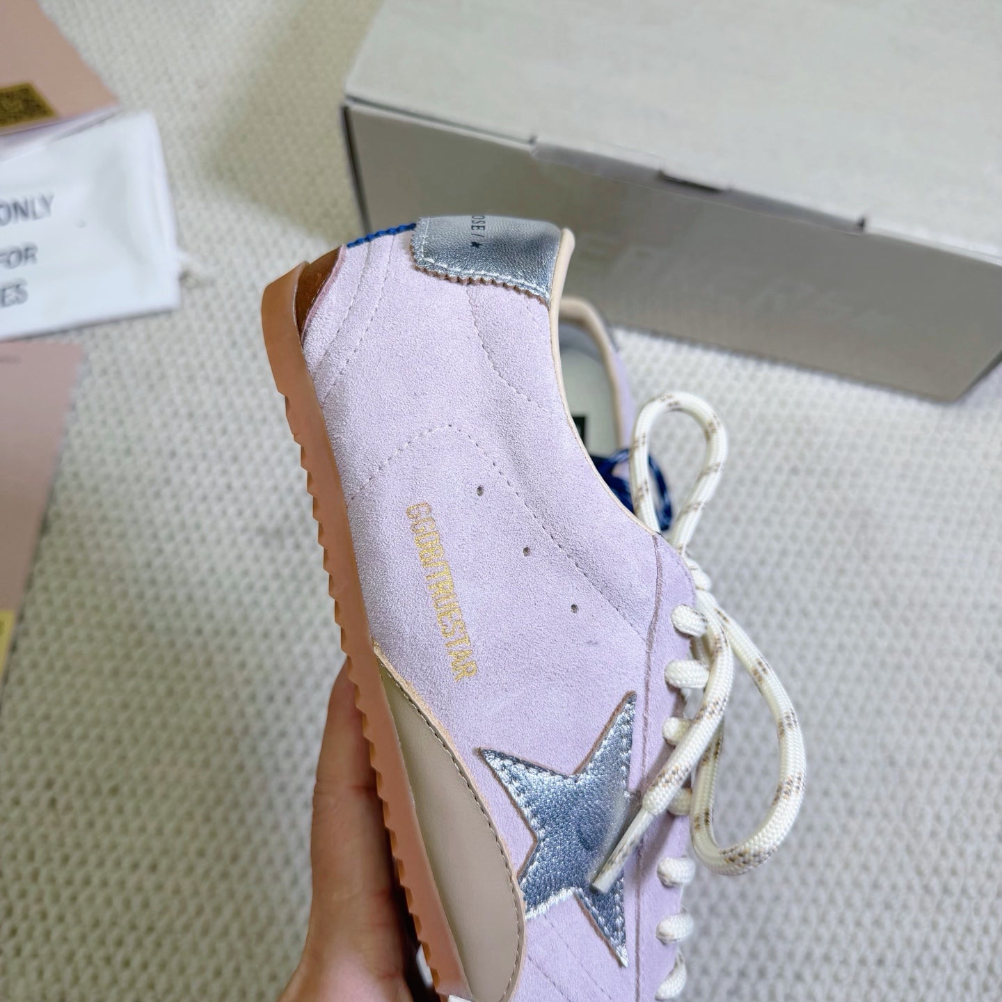 Z2R76GE18 Popular high-quality shoes