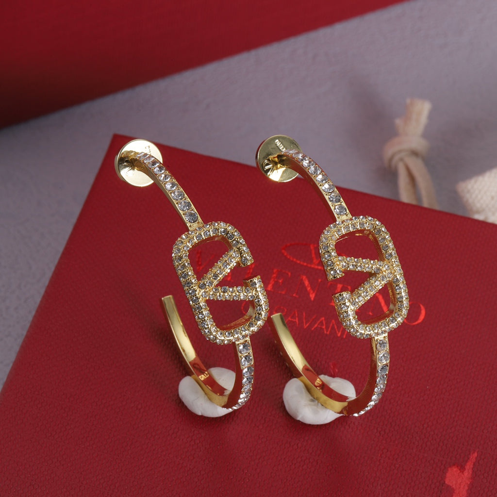 X1Z54VL348E Popular  Earrings