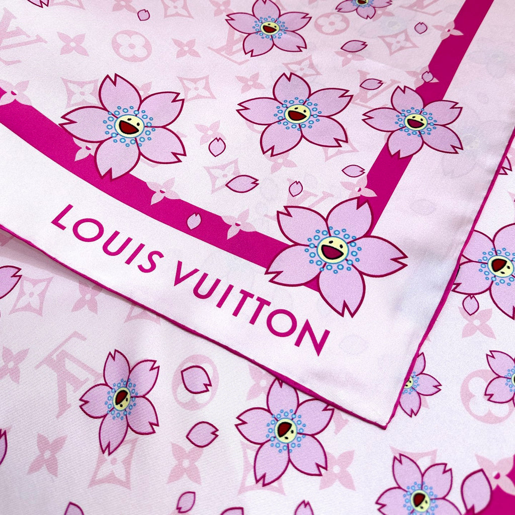 W1N55E62 Popular Silk Scarve