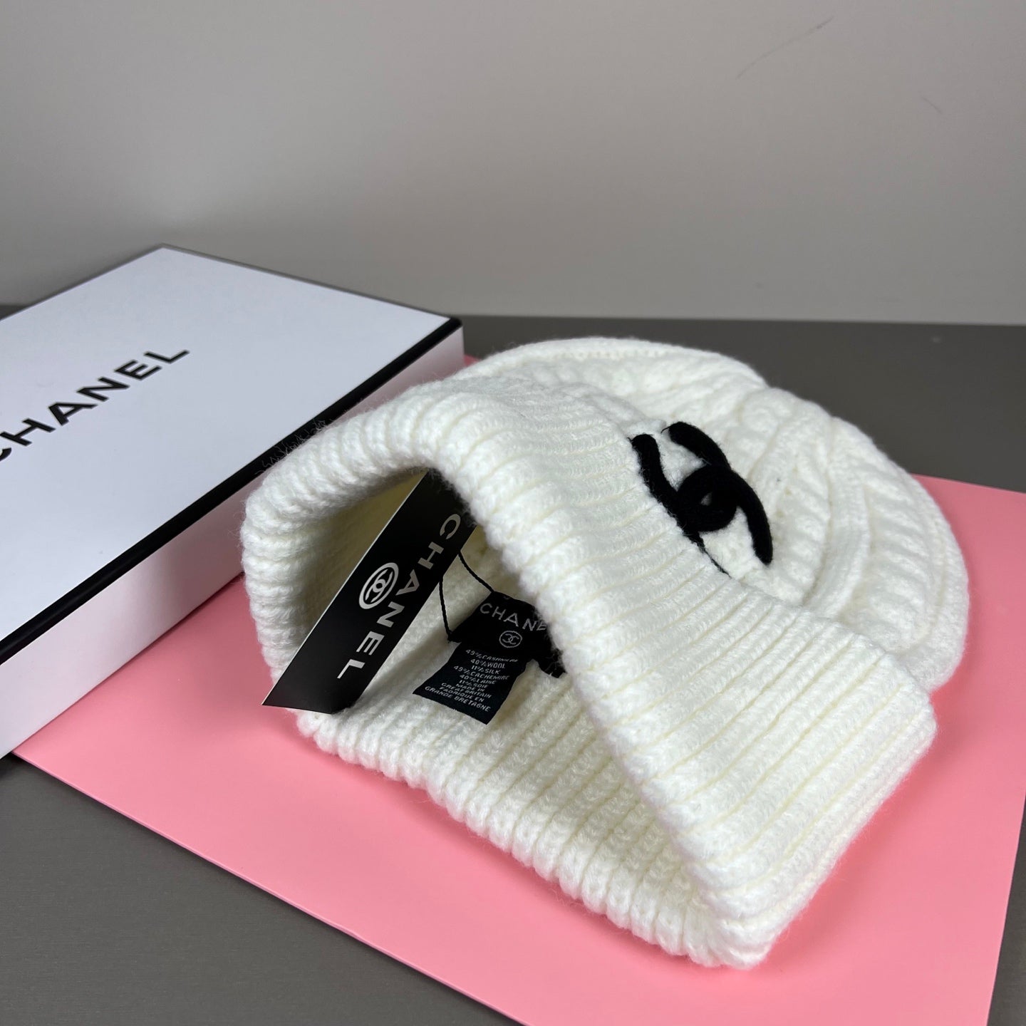 M1R86C7 Popular hats