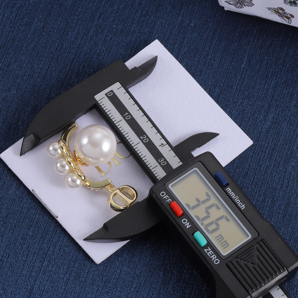 X1Z54D334E Popular Earrings