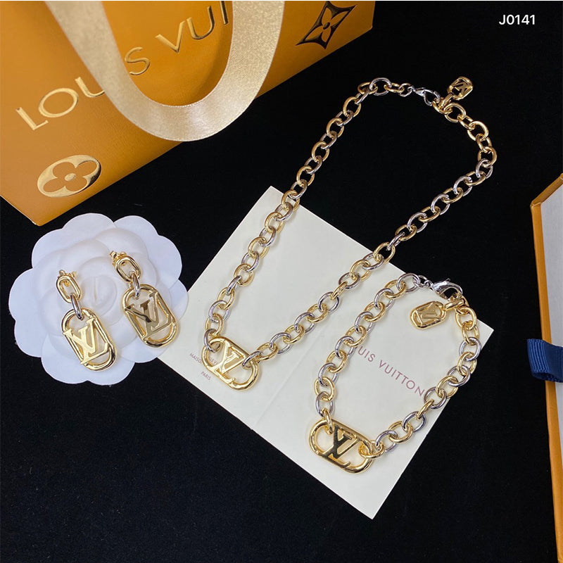 X1B22E534X  Popular Bracelets. Earrings. Necklaces