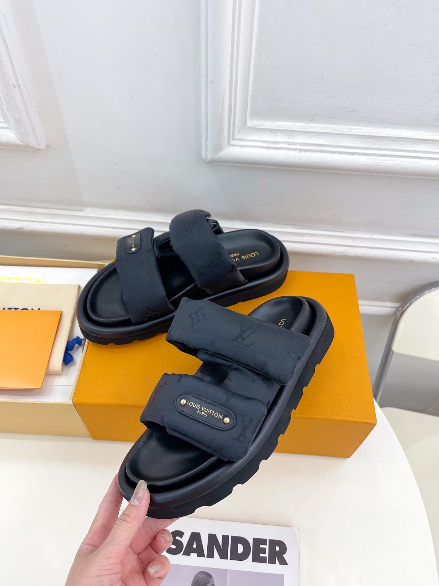 Z1Q105E351 Popular Shoes