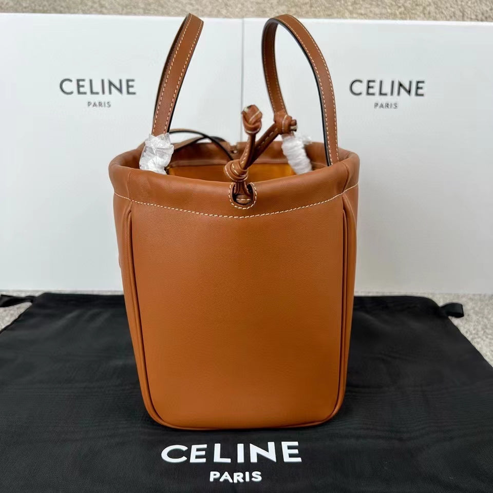 B12X34CL281 Popular  leather bag 