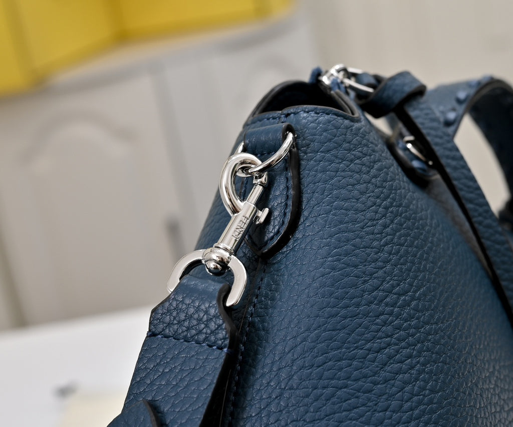 B1W35F109 Popular  leather bag