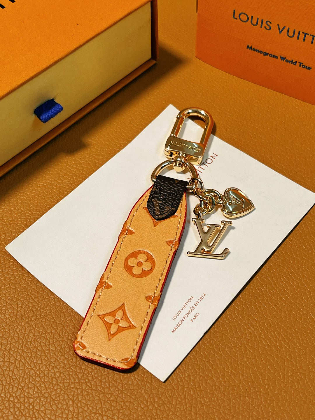 A1Q95E8 Popular bag 's charms accessories