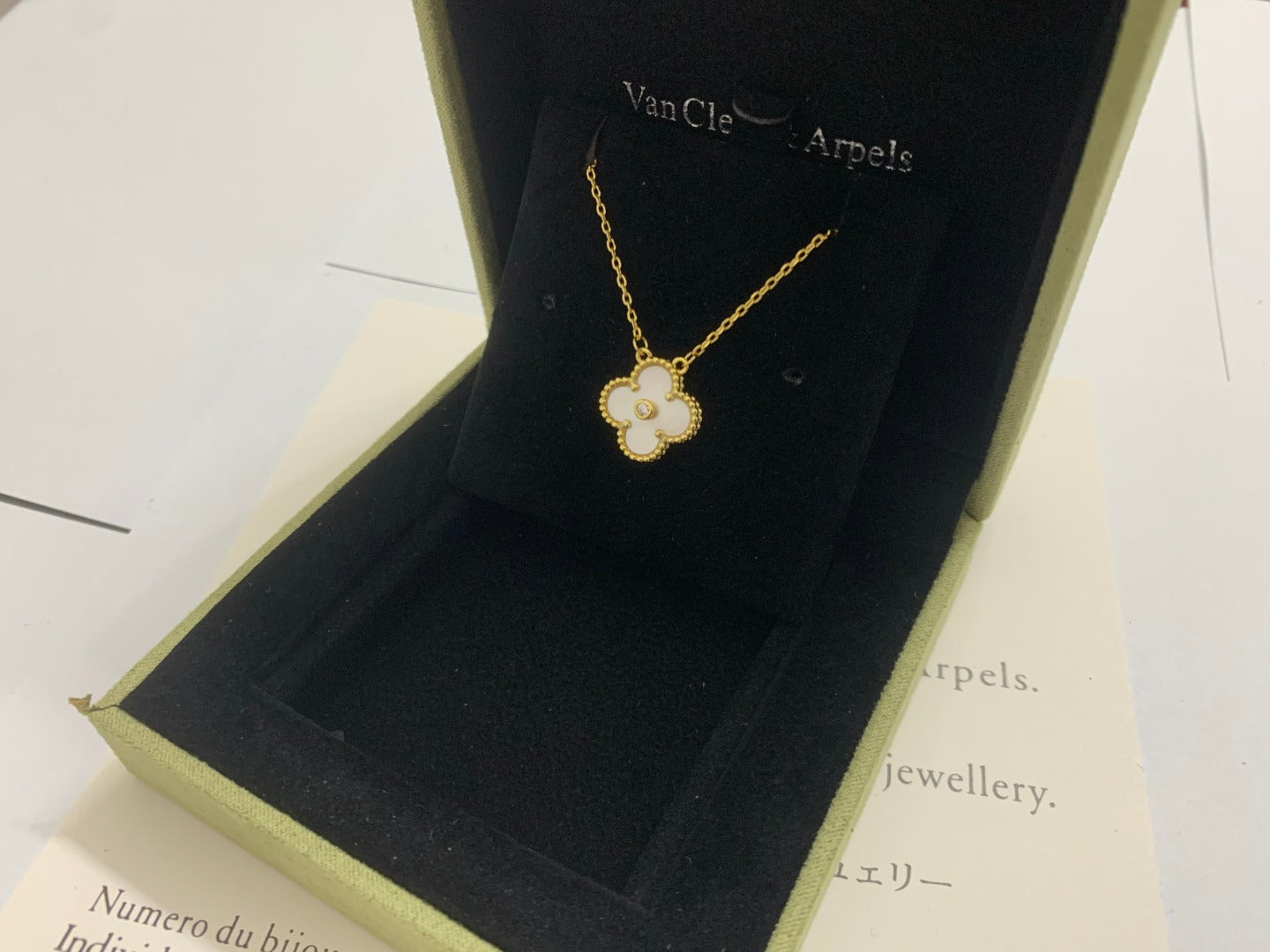 X5X53VA185X Popular  1 flower necklace