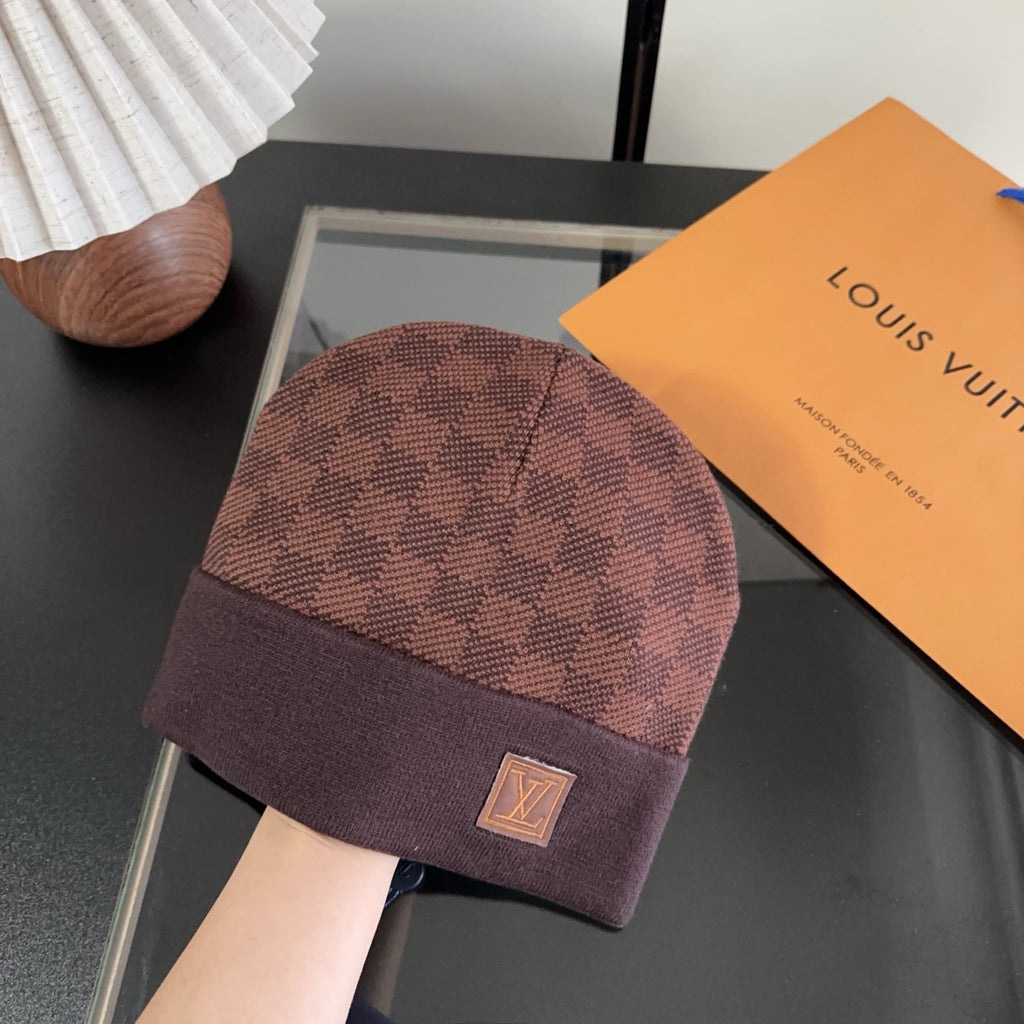 M1R86E18 Popular hats
