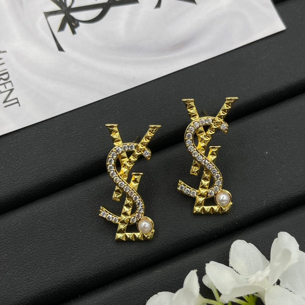 X1Y93SL464E Popular  Earrings