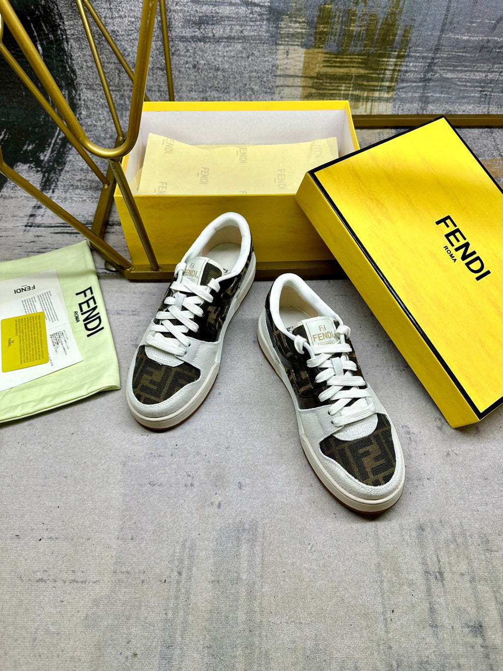 Z2N95F13  Popular high quality shoes