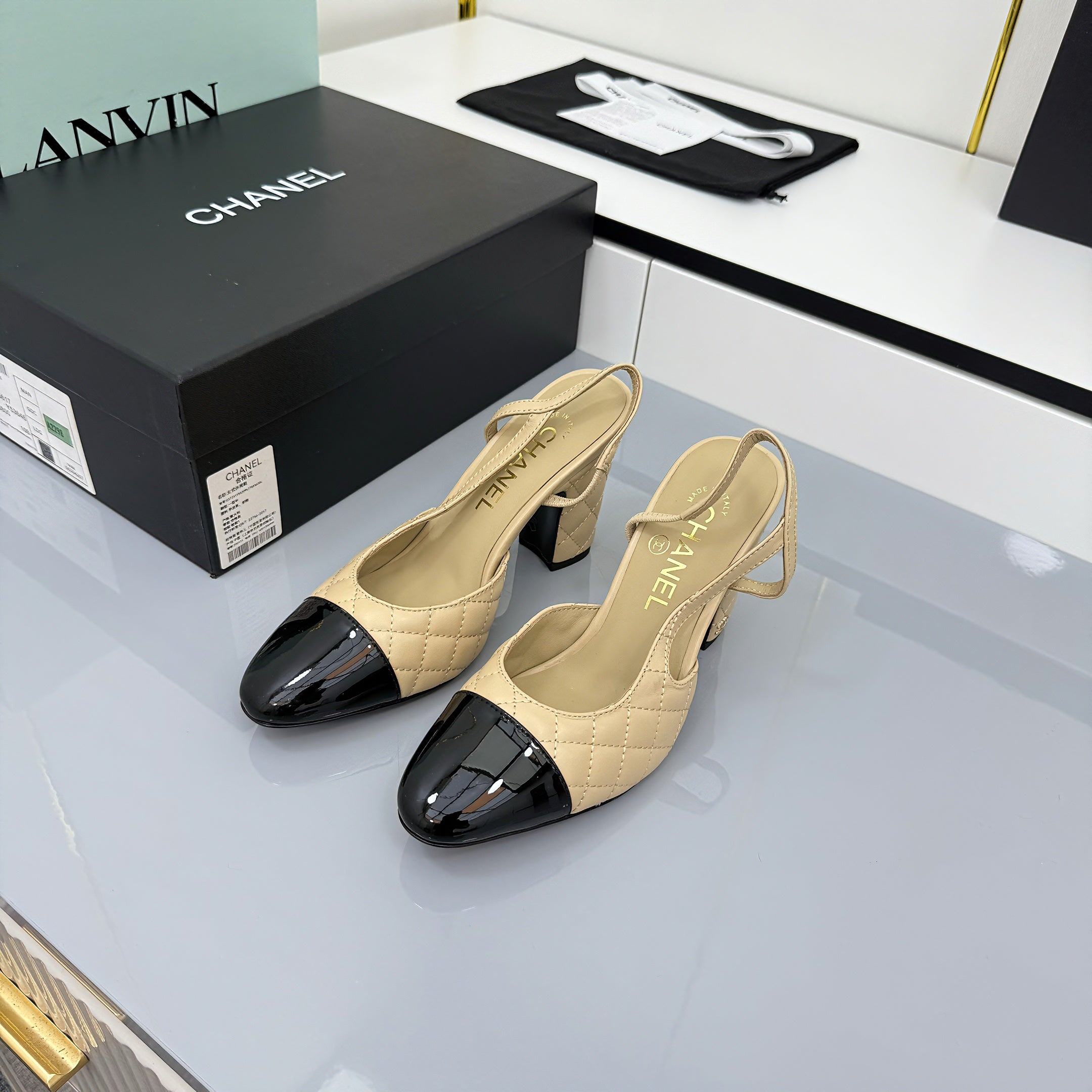 Z2Q105C414 Popular high-quality Shoes