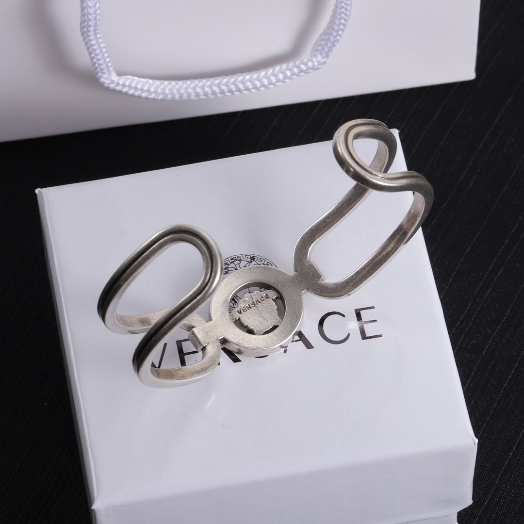 X1Z34V316K  Popular Bracelets