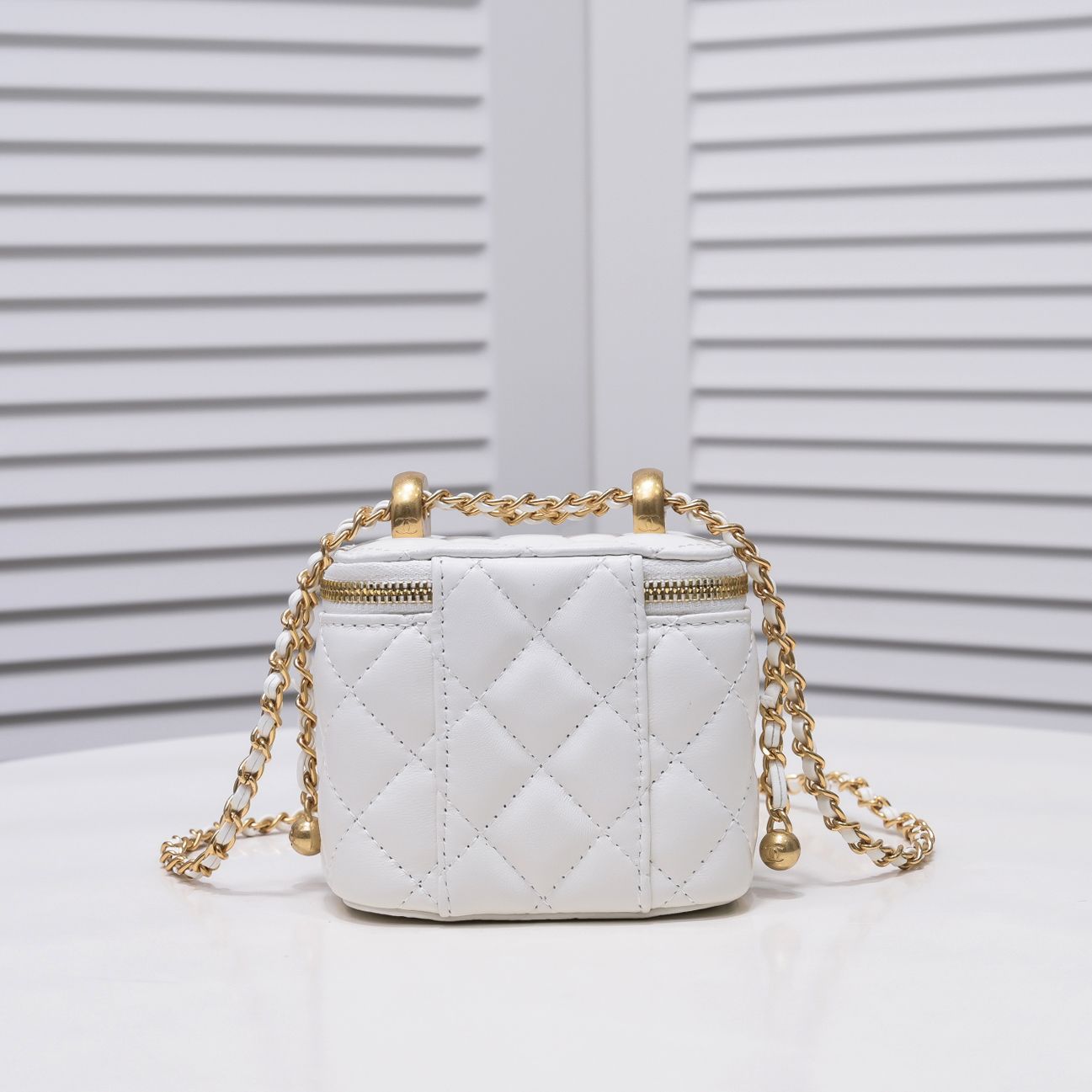 B1X43C45 Popular  leather bag 