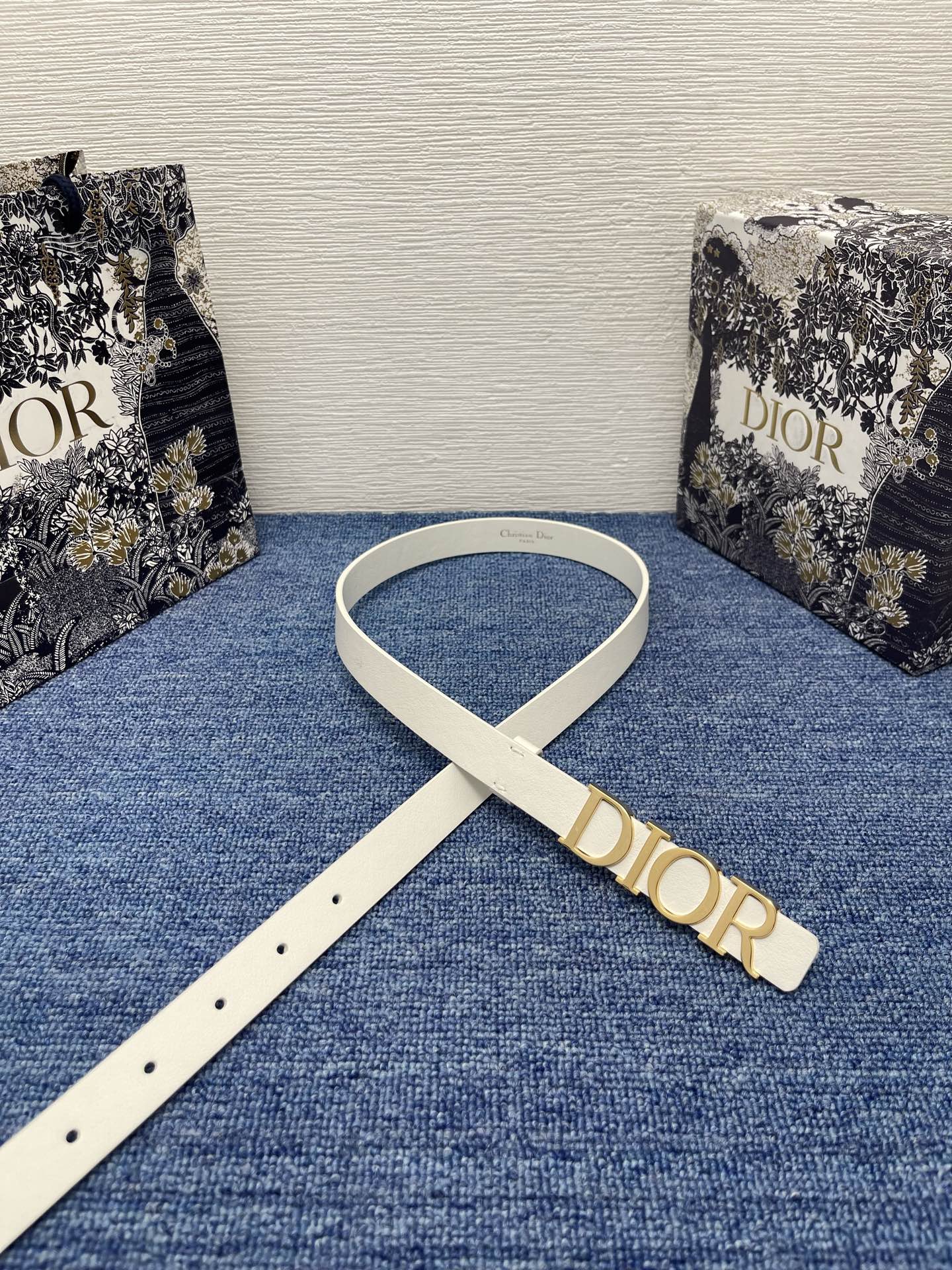 P1R55D203 Popular High quality belt With full package