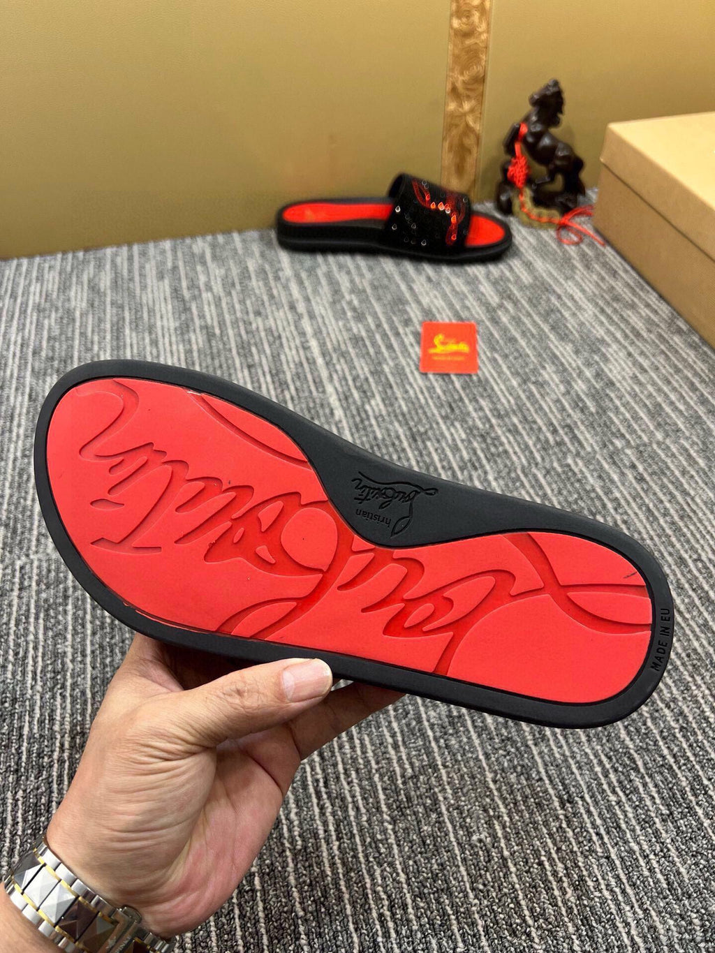 Z5ZA128 Popular slippers