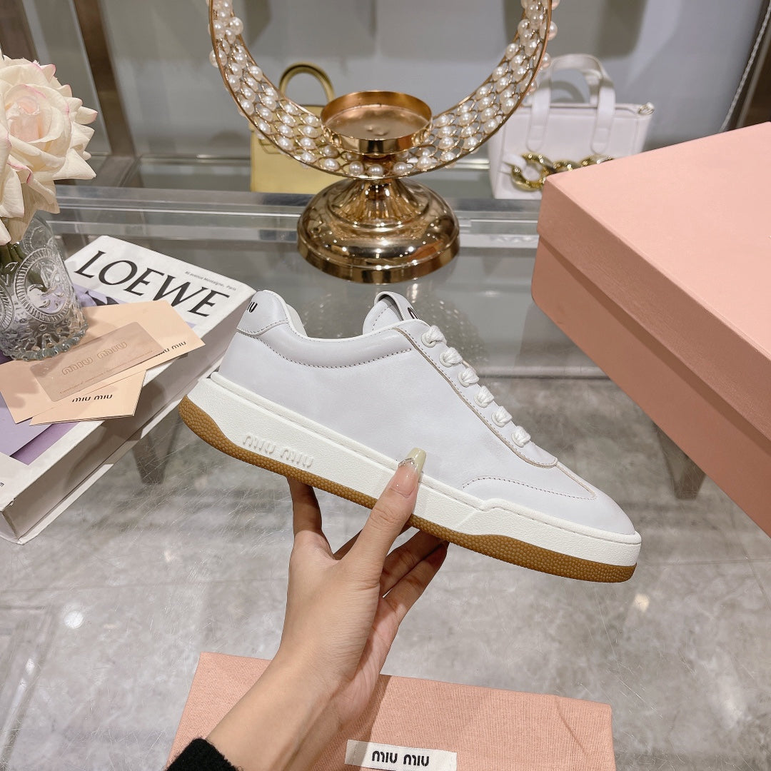 Z1P54A117 Popular shoes