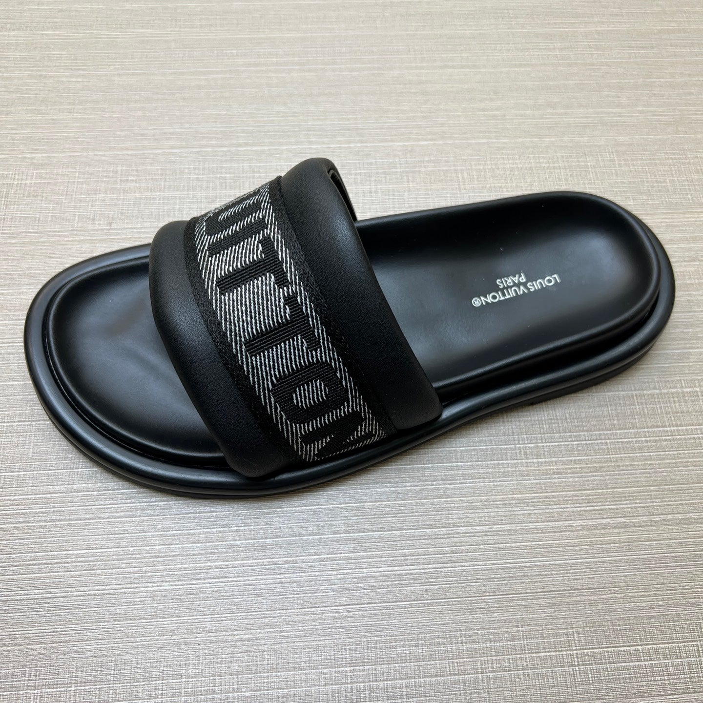 Z5Z35E298 Popular Slippers