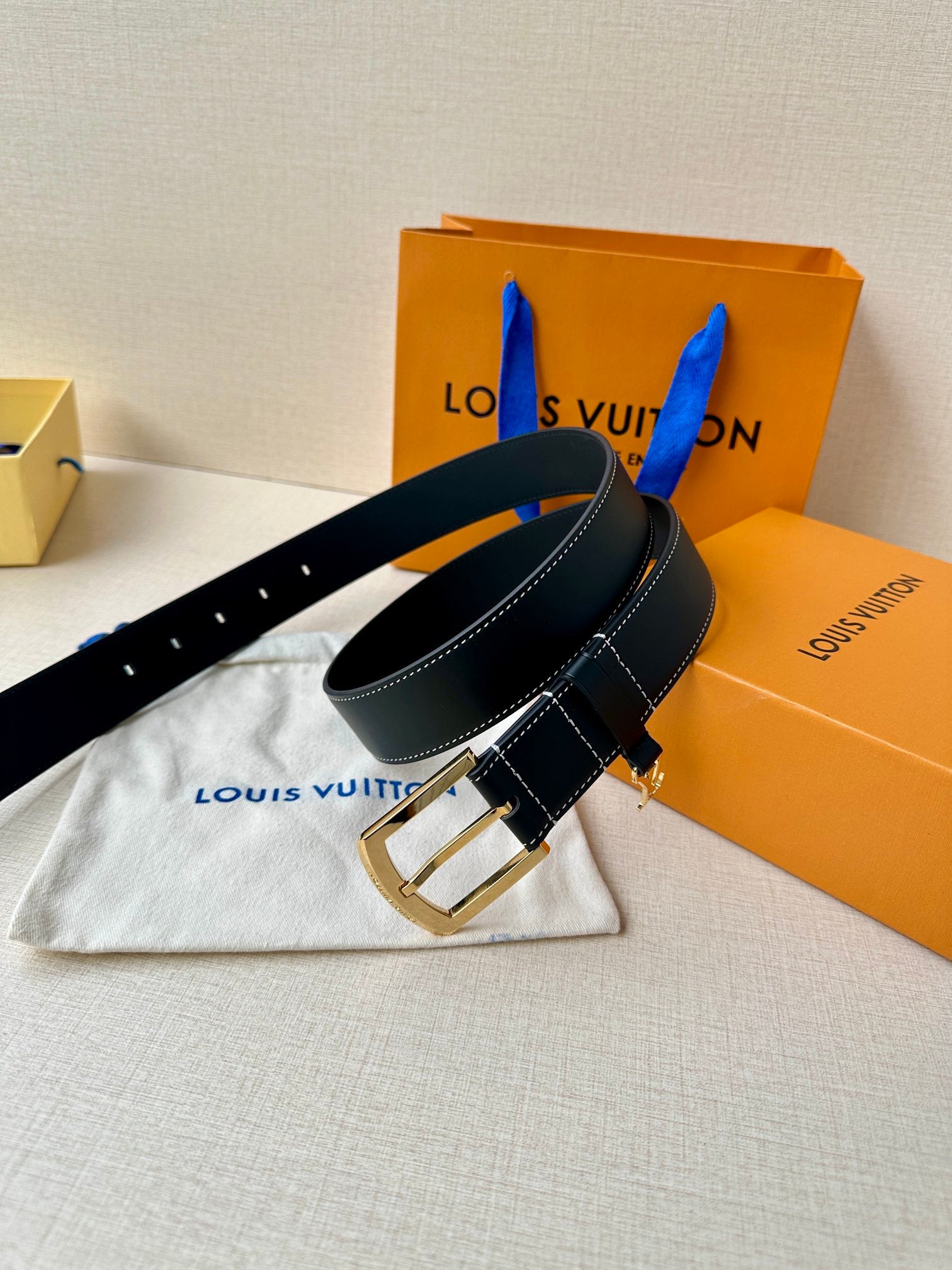 P1W15E161 Popular  High quality belt With full package